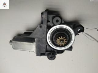 моторчик стеклоподъемника передний левый Ford Kuga 1 поколение 2009, внедорожник 5 дв., 081204979037100