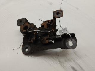замок капота Audi A4 B5 1996, 1.8 л., бензин, МКПП, красный, седан