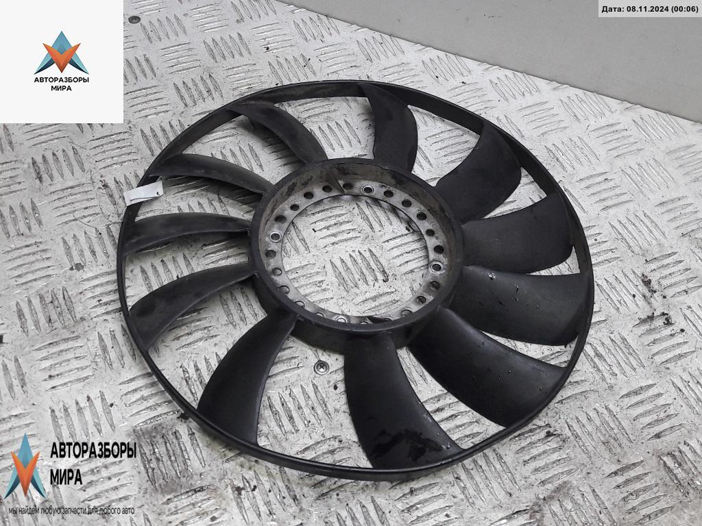 крыльчатка вентилятора (лопасти) Volkswagen Passat B5 1998, 1.8 л., бензин, МКПП, синий, универсал - фото №1