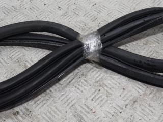 уплотнитель двери Audi A6 4F/C6 2004, 3.0 л., дизель, АКПП, чёрный, седан