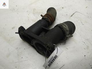 фланец (тройник) системы охлаждения Ford Focus 1 поколение [рестайлинг] 2002, 1.6 л., i, бензин, МКПП, серый, универсал, 1N1G8594