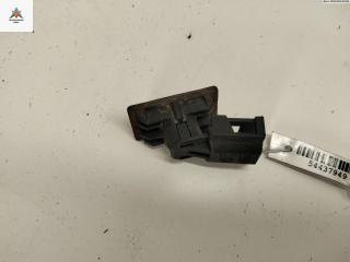 подсветка номера Volkswagen Golf 3 поколение 1994, 1.6 л., бензин, МКПП, синий, хетчбэк 3 дв., 1H6943167B