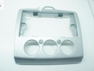 рамка под магнитолу Ford Focus 2 поколение 2006, 1.6 л., i, бензин, МКПП, серый, универсал, 4M5118522ADW