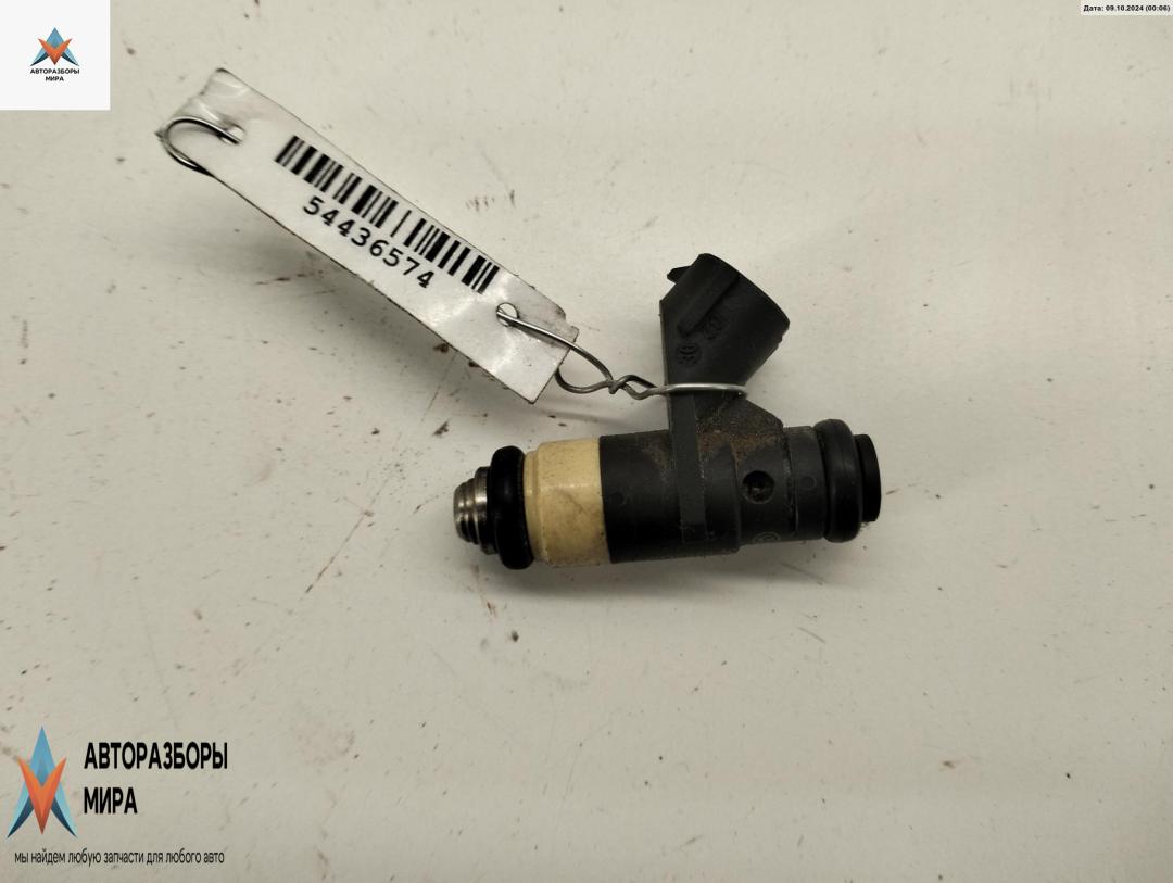 форсунка Volkswagen Polo 4 поколение 2002, 1.4 л., бензин, МКПП, серый, хетчбэк 3 дв., 036906031M - фото №1