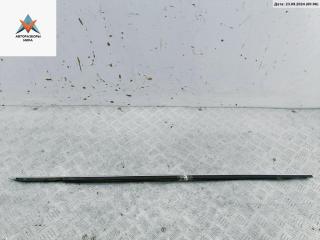 Молдинг стекла двери наружный Volkswagen Passat B5 [рестайлинг] 2003, 2.5 л., дизель, АКПП, серый, универсал, 3B0837476