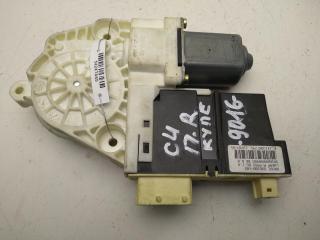 моторчик стеклоподъемника передний правый Citroen C4 1 поколение 2004, 1.6 л., дизель, МКПП, чёрный, хетчбэк 3 дв., 996388102