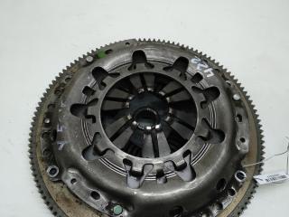 маховик Volkswagen Golf 5 поколение 2008, 1.4 л., бензин, МКПП, чёрный, хетчбэк 5 дв.