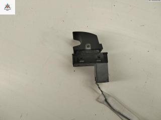 кнопка стеклоподъемника заднего левого Volkswagen Golf 5 поколение 2008, 1.9 л., дизель, МКПП, серый, хетчбэк 5 дв., 7L6959855B