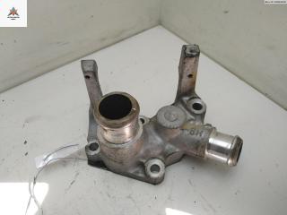 фланец (тройник) системы охлаждения Ford Focus 1 поколение 1999, 1.6 л., i, бензин, МКПП, серый, универсал