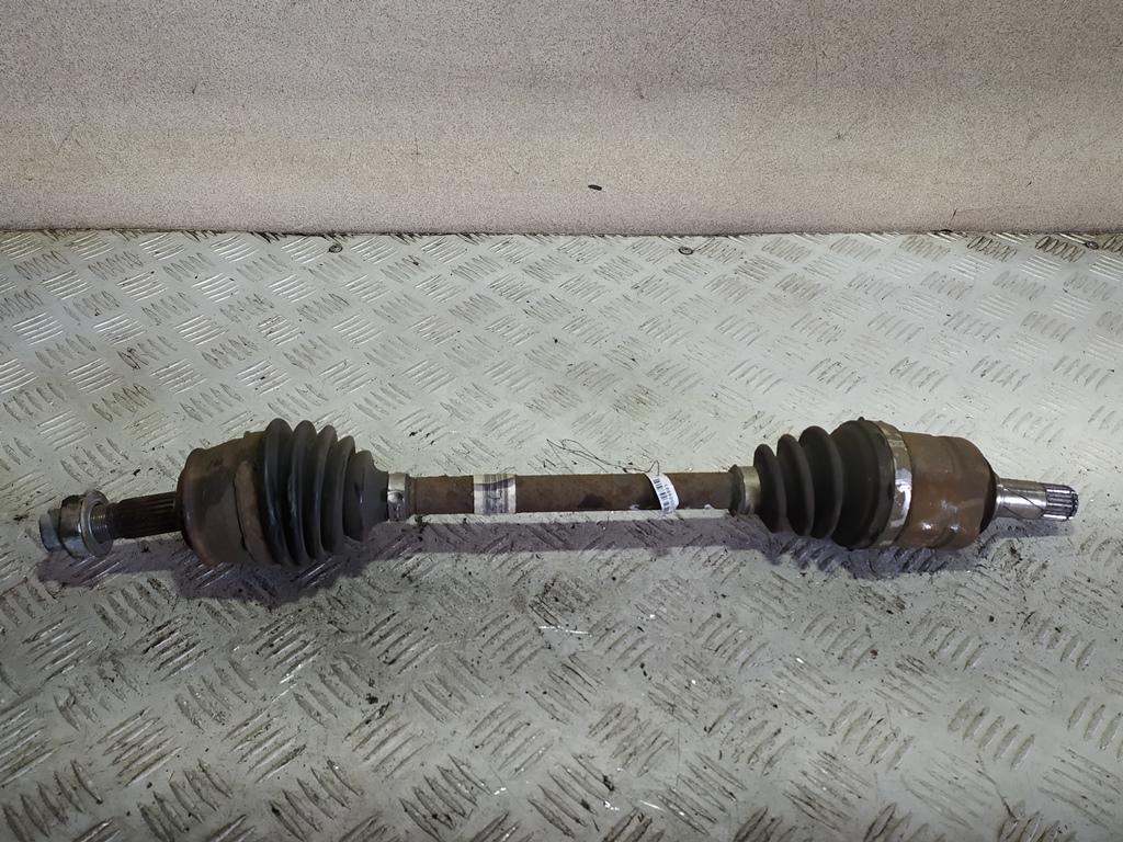 полуось передняя левая (приводной вал, ШРУС) Opel Corsa D 2008, 1.2 л., бензин, МКПП, серый, хетчбэк 3 дв., 26119530