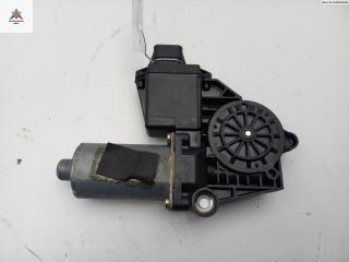 моторчик стеклоподъемника задний правый Opel Astra G 2000, 1.8 л., бензин, МКПП, чёрный, хетчбэк 5 дв., 0130821752