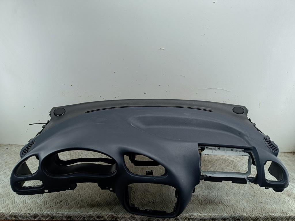 панель передняя салона (торпедо) Volkswagen Sharan 1 поколение 1998, 1.9 л., дизель, АКПП, синий, минивэн - фото №1