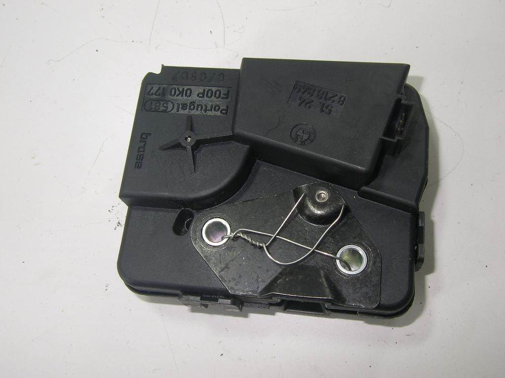 Замок стекла двери багажника BMW 3 E90/E91/E92/E93 2007, 2.0 л., дизель, МКПП, чёрный, универсал, 51248218849