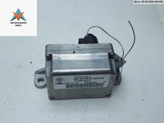 датчик ускорения Volkswagen Touareg 1 поколение 2003, 4.2 л., бензин, АКПП, синий, внедорожник 5 дв., 7E0907652A