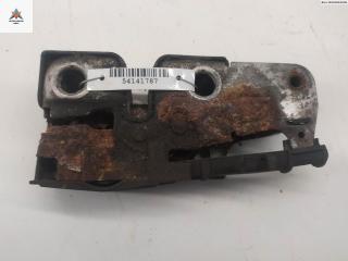 замок капота Volkswagen Passat B6 2008, 1.9 л., дизель, МКПП, чёрный, седан, 3C1823509E