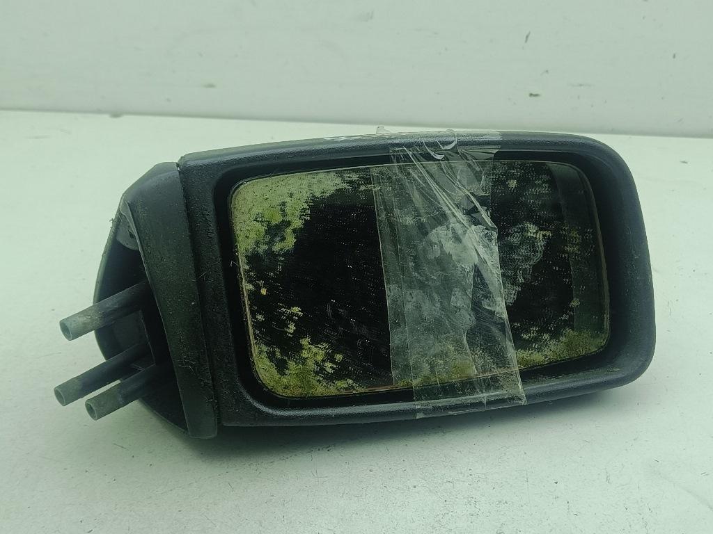 зеркало правое Volkswagen Passat B2 1986, 1.8 л., бензин, МКПП, красный, универсал