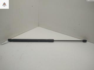 амортизатор крышки багажника (3-5 двери) Mazda 3 BK [рестайлинг] 2008, 1.6 л., бензин, МКПП, красный, хетчбэк 5 дв.