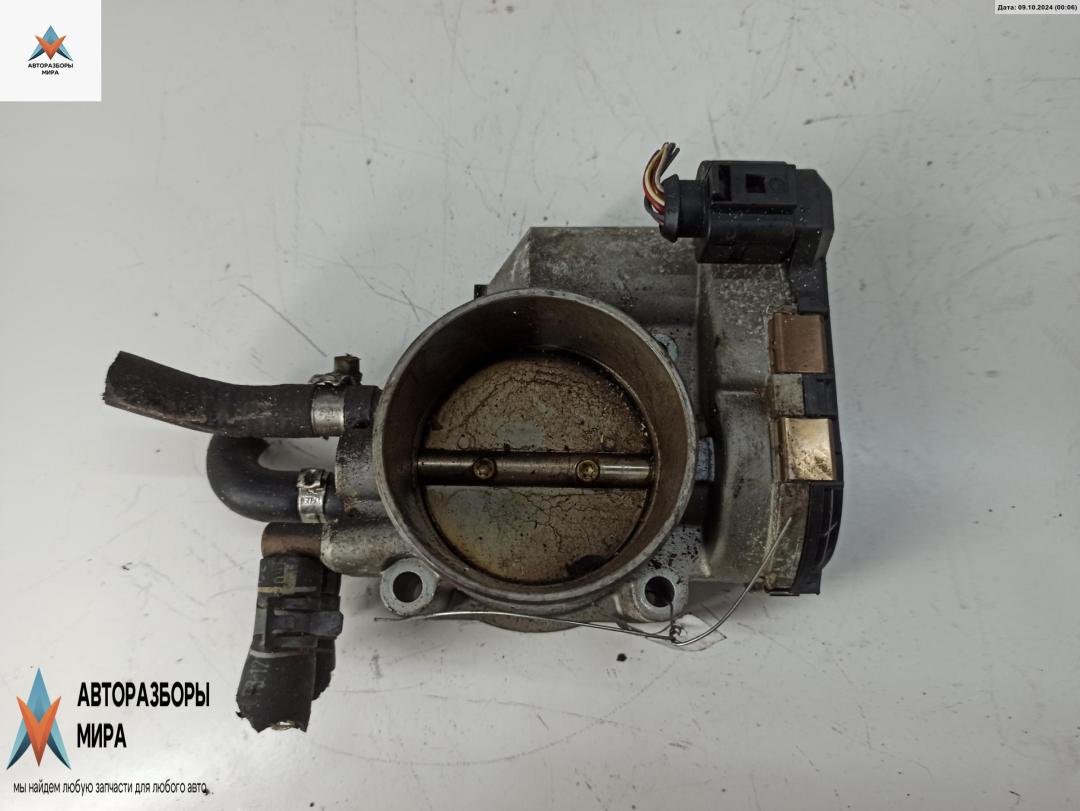 заслонка дроссельная Audi A6 4B/C5 1999, 2.4 л., бензин, МКПП, серый, универсал, 078133062B - фото №1