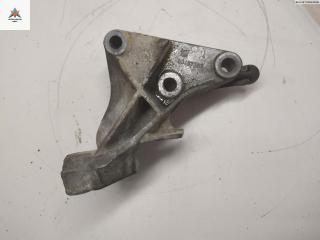 кронштейн КПП Opel Vectra B [рестайлинг] 1999, 1.8 л., бензин, МКПП, синий, седан, 90497583