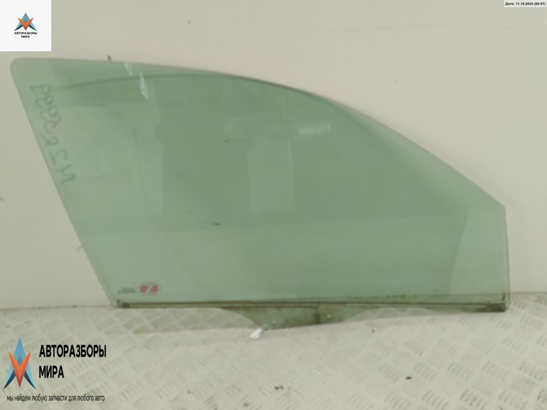стекло двери передней правой Mazda 2 DY 2004, 1.4 л., бензин, МКПП, серый, хетчбэк 5 дв. - фото №1
