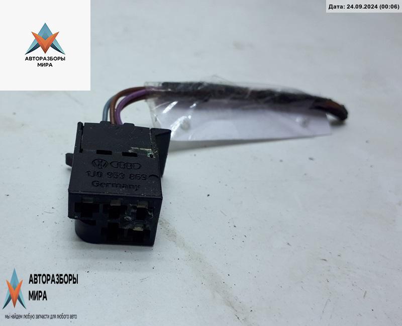 разъем (фишка) проводки Porsche Cayenne 955 2003, 4.5 л., бензин, АКПП, чёрный, внедорожник 5 дв., 1J0959869 - фото №1
