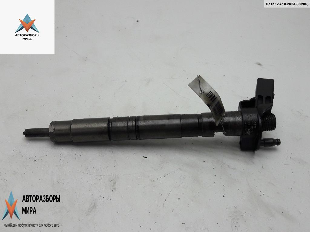 форсунка Volkswagen Golf 5 поколение 2008, 2.0 л., дизель, робот, серый, универсал, 03L130277 - фото №1