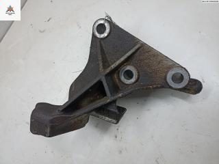 кронштейн КПП Opel Vectra B 1995, 1.6 л., бензин, МКПП, серый, хетчбэк 5 дв., 90497583