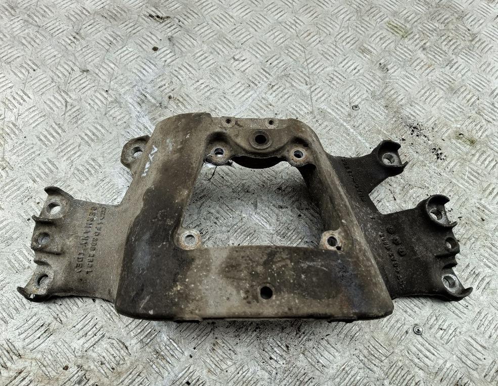 кронштейн КПП Audi A6 C6 2008, 2.0 л., дизель, АКПП, чёрный, универсал, 4F0399263L