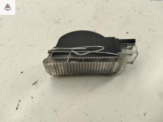 фонарь салона (плафон) Volkswagen Passat B5 [рестайлинг] 2002, 1.9 л., дизель, МКПП, синий, универсал, 3B0947415B