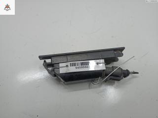 подсветка номера Opel Vectra C 2002, 2.2 л., бензин, МКПП, зелёный, седан, 09164143