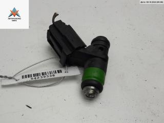 форсунка Volkswagen Polo 4 поколение 2003, 1.2 л., бензин, МКПП, чёрный, хетчбэк 5 дв., 03E906031