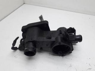 корпус термостата Volkswagen Bora 2000, 1.4 л., бензин, МКПП, белый, седан, 032121111