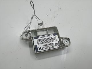 датчик AirBag Opel Vectra B [рестайлинг] 2000, 1.6 л., бензин, МКПП, синий, седан, 90136123