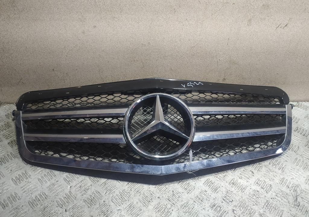 решетка радиатора Mercedes-Benz E W212 2011, чёрный, седан, A2128800883
