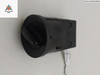 переключатель света Volkswagen Golf 4 поколение 1999, 2.0 л., бензин, МКПП, синий, хетчбэк 3 дв.