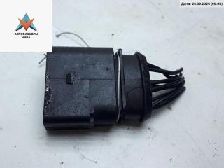 разъем (фишка) проводки Volkswagen Golf 4 поколение 2000, 1.4 л., бензин, МКПП, синий, хетчбэк 5 дв., 6X0973817