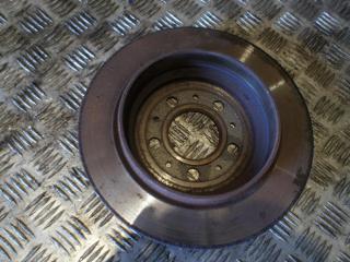 диск тормозной задний Volvo V70 1 поколение 1999, 2.4 л., бензин, АКПП, красный, универсал