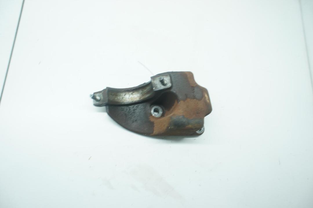 кронштейн (крепление) Ford C-Max 2004, 1.8 л., бензин, МКПП, чёрный, минивэн, 4M53K305CA