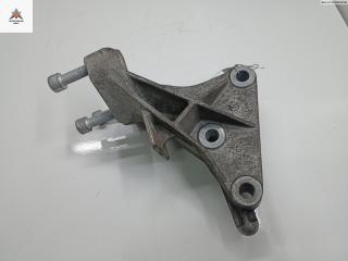 кронштейн КПП Opel Vectra B [рестайлинг] 2000, 1.6 л., бензин, МКПП, синий, седан, 90497583