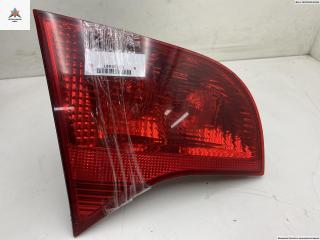 фонарь крышки багажника левый Audi A4 B7 2005, 2.0 л., дизель, МКПП, серый, универсал, 8E9945093
