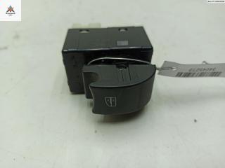 кнопка стеклоподъемника переднего левого Renault Koleos 1 поколение 2008, 2.0 л., дизель, МКПП, серый, внедорожник 5 дв., 25411JY00A