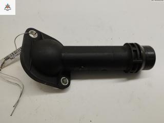 корпус термостата Audi A4 B7 2005, 2.0 л., дизель, АКПП, чёрный, универсал, 06B121121