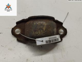 кронштейн (крепление) Audi A4 B5 1996, 1.8 л., бензин, МКПП, красный, седан