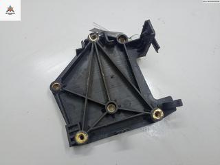 кронштейн (крепление) Opel Astra G 1998, 1.6 л., бензин, МКПП, красный, универсал, 90560079