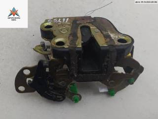 замок двери задней левой Opel Monterey 1 поколение [рестайлинг] 1999, 3.5 л., бензин, МКПП, серый, внедорожник 5 дв.