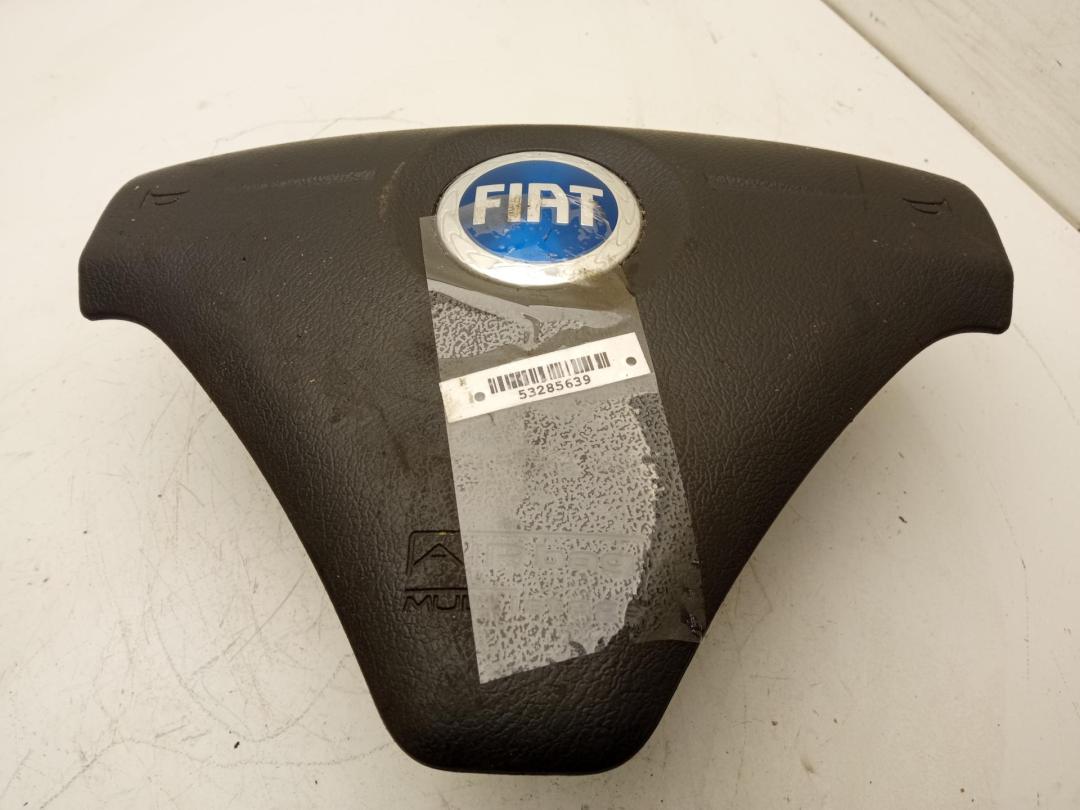 подушка безопасности водителя Fiat Croma 2 поколение 2006, 1.9 л., дизель, МКПП, чёрный, хетчбэк 5 дв., 735399616 - фото №1