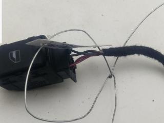 кнопка стеклоподъемника заднего правого Volkswagen Bora 1 поколение 2005, 1.9 л., дизель, МКПП, синий, седан