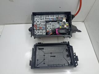 блок предохранителей Opel Meriva 2 поколение (B) 2011, 1.4 л., бензин, МКПП, серый, минивэн