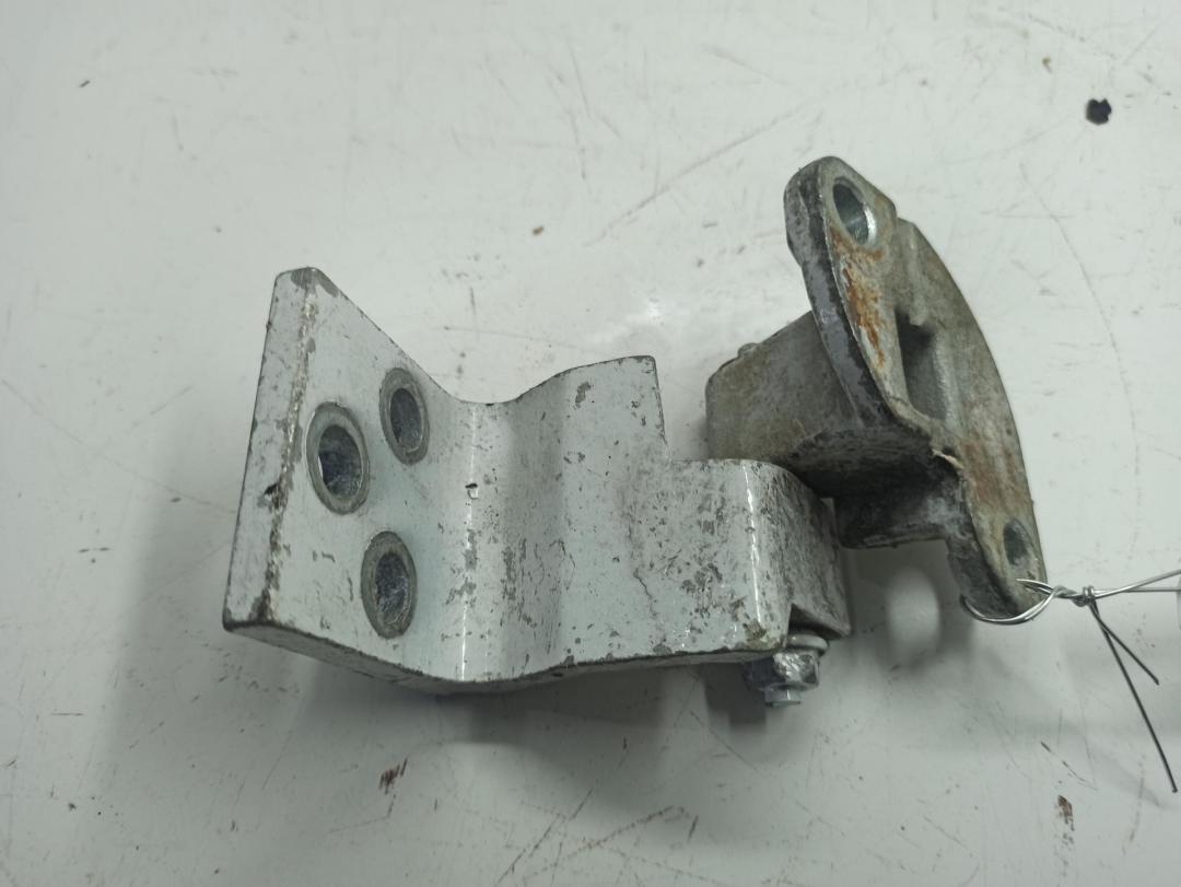 петля двери Mercedes-Benz Vito 2003, белый, микроавтобус, A6387202137