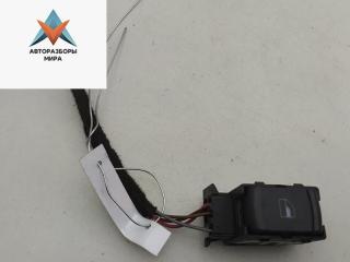 кнопка стеклоподъемника заднего левого Volkswagen Bora 1 поколение 1998, 2.3 л., бензин, МКПП, зелёный, седан